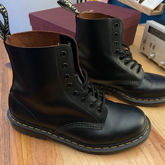 Made in England Doc Marten's Vintage 1460s - Picture 1 of 5